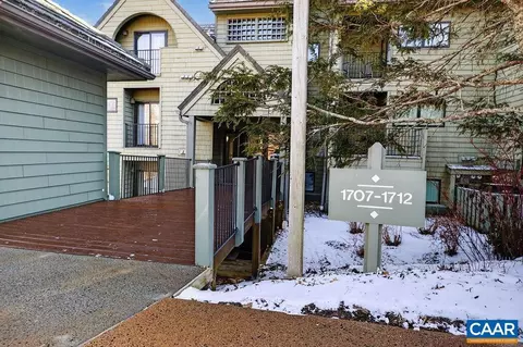 1710 High Ridge Condos, Roseland, VA 22967
