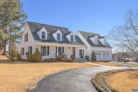 262 Village Dr, Madison, VA 22727