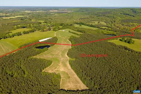 3644 Halifax Rd, Chatham, VA 24531
