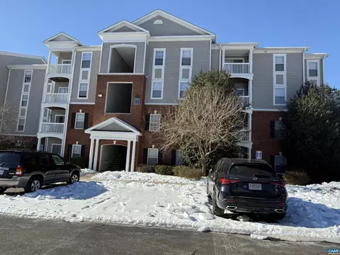 190 Yellowstone Dr #201, Charlottesville, VA 22903