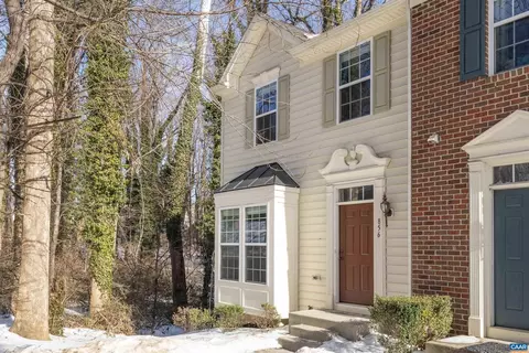 856 Rock Creek Rd, Charlottesville, VA 22903