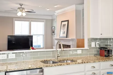 2138 Avinity Loop, Charlottesville, VA 22902 photo 13