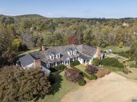 651 Ivy Depot Rd, Charlottesville, VA 22903