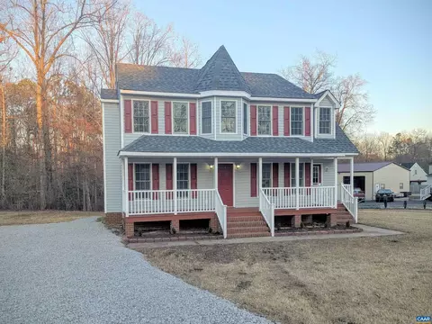 3615 Westbriar Dr, North Dinwiddie, VA 23803