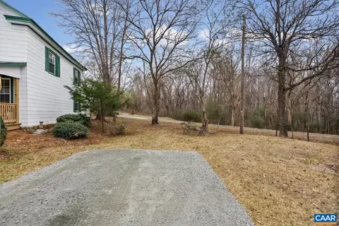 26 Braddock Ln, Shipman, VA 22971 photo 23