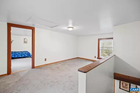 26 Braddock Ln, Shipman, VA 22971 photo 17