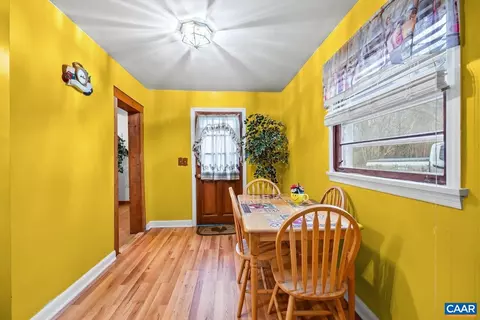 26 Braddock Ln, Shipman, VA 22971 photo 11