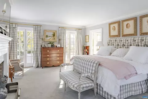 Bedroom - 1293 Hammocks Gap Rd, Charlottesville, VA 22911 photo 3 of 11