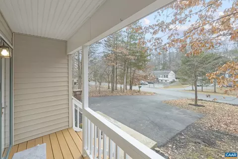32 Brougham Rd, Palmyra, VA 22963 photo 5