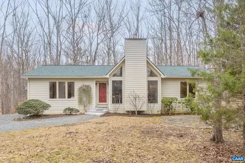 22 Bridlewood Dr, Palmyra, VA 22963
