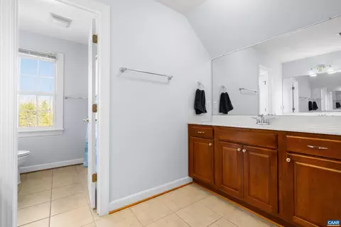 Bath - 381 Bybee Estates Ln, Palmyra, VA 22963 photo 7 of 8
