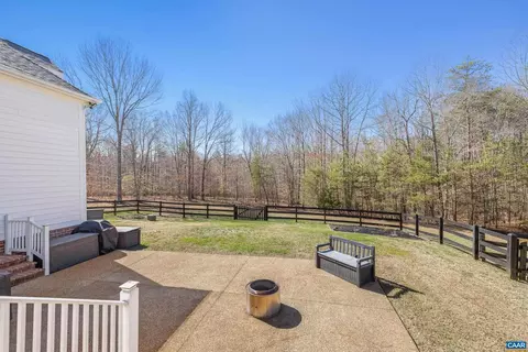 Exterior - 381 Bybee Estates Ln, Palmyra, VA 22963 photo 8 of 17