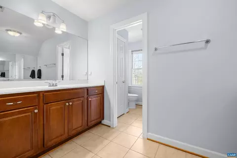 Bath - 381 Bybee Estates Ln, Palmyra, VA 22963 photo 6 of 8