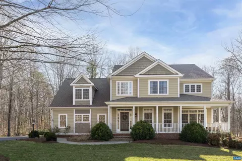 3535 Foxwood Dr, Barboursville, VA 22923