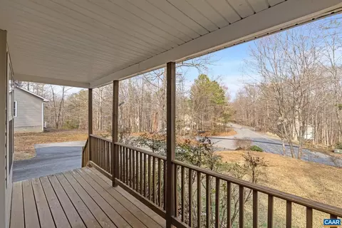 7 Riverside Dr, Palmyra, VA 22963 photo 5