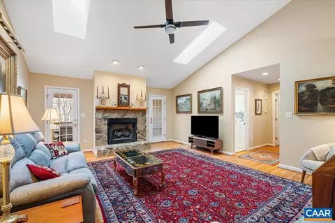 12 Barrett St, Lake Monticello, VA 22963 photo 4