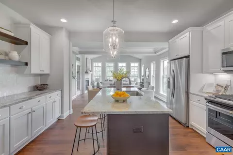 2014 Larkin Ln, Crozet, VA 22932