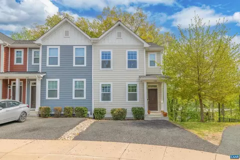 144 Longwood Dr, Charlottesville, VA 22903
