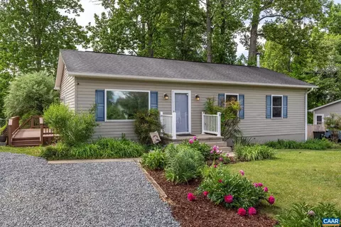 525 Jester Ln, Charlottesville, VA 22911