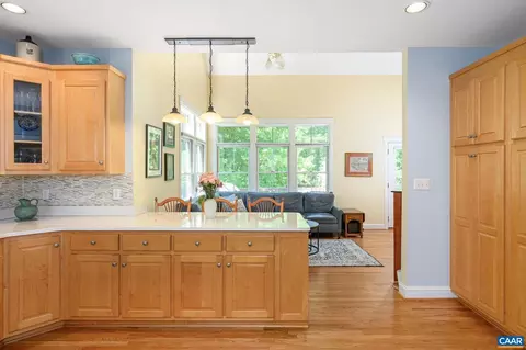 1708 Wright Ln, Charlottesville, VA 22911 photo 9