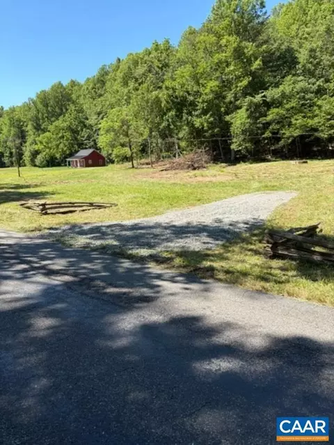 Simmons Ga Simmons Gap Rd #1, Free Union, VA 22940