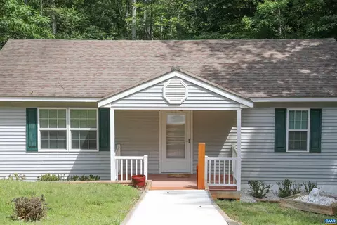 26 W Lake Forest Dr, Palmyra, VA 22963