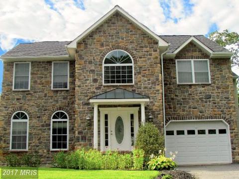 622 Laurel Dr, Pasadena, MD 21122 photo 1