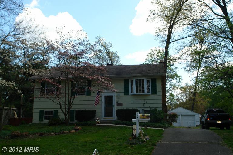 83 Will-o-brook Dr, Pasadena, MD 21122 photo 1