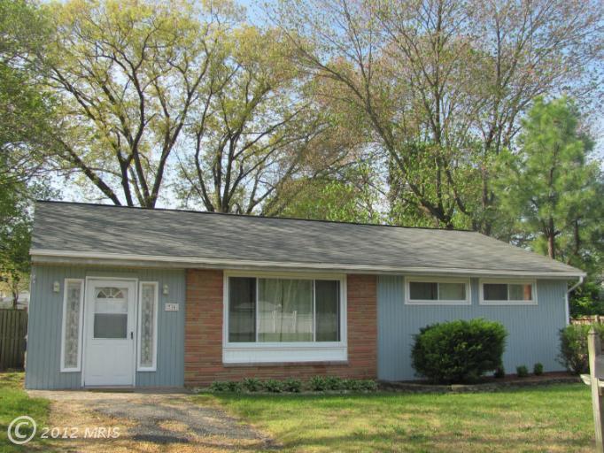 705 Holly Ave, Pasadena, MD 21122 photo 1