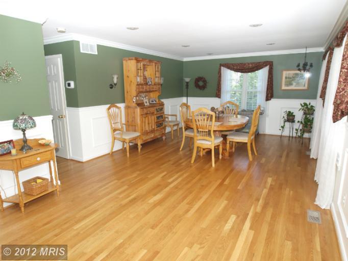 1656 Marlboro Rd, Edgewater, MD 21037 photo 1