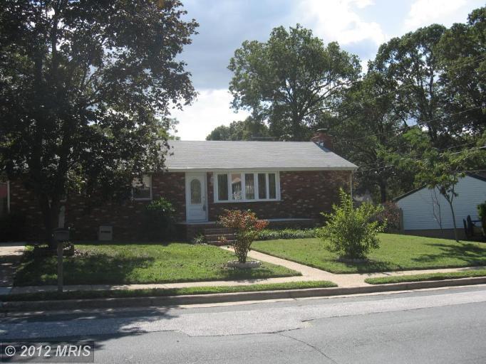767 221st St, Pasadena, MD 21122 photo 1