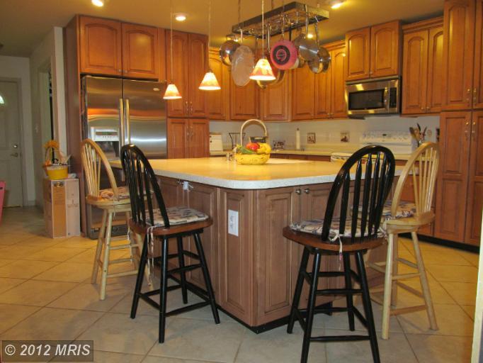 1508 Marco Dr, Pasadena, MD 21122 photo 1
