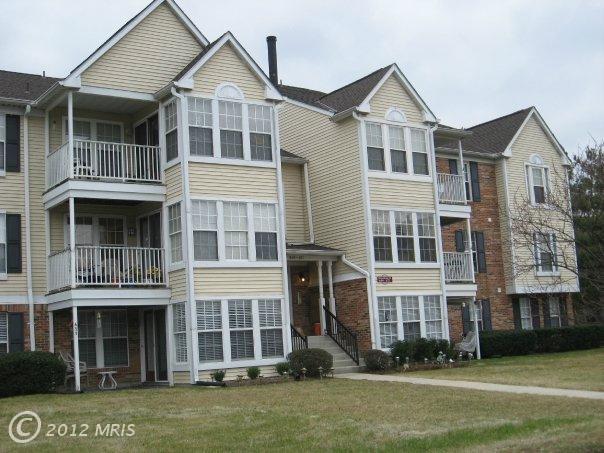 653 Deering Rd, Pasadena, MD 21122 photo 1