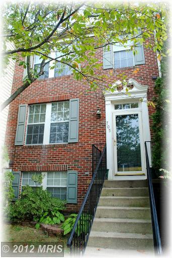 705 Pine Drift Dr, Odenton, MD 21113 photo 1