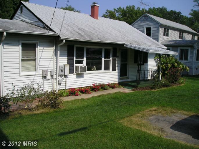 1098 Grandview Dr, Edgewater, MD 21037 photo 1