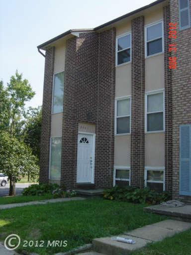 2401 Vineyard Ln, Crofton, MD 21114 photo 1