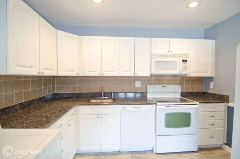 7729 Notley Rd, Pasadena, MD 21122 photo 1