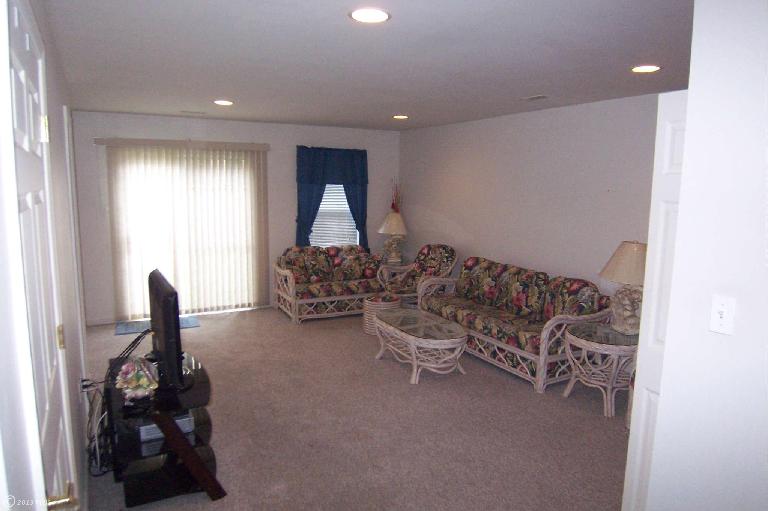 4005 Apple Jack Ct, Pasadena, MD 21122 photo 1