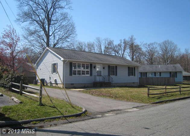 1909 Salisbury Rd, Edgewater, MD 21037 photo 1