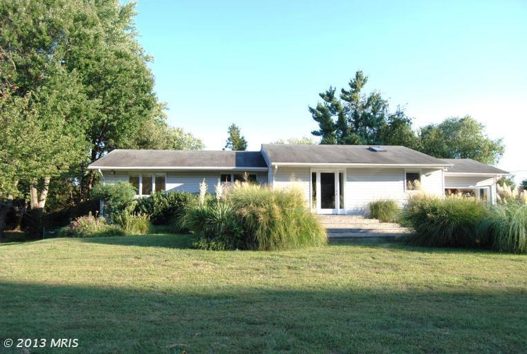 111 Sunset Dr, Annapolis, MD 21403 photo 1