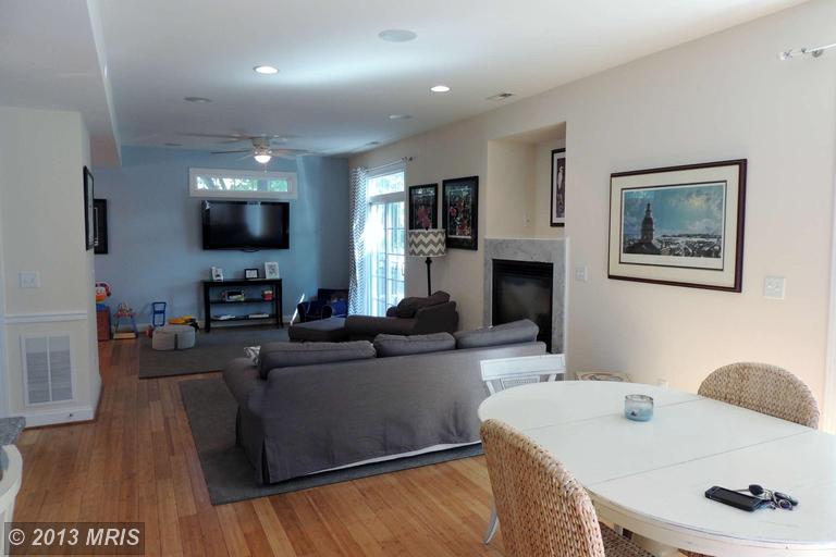 208 Beverley Ave # a, Edgewater, MD 21037 photo 1