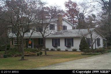 607 Kent Ave, Pasadena, MD 21122 photo 1