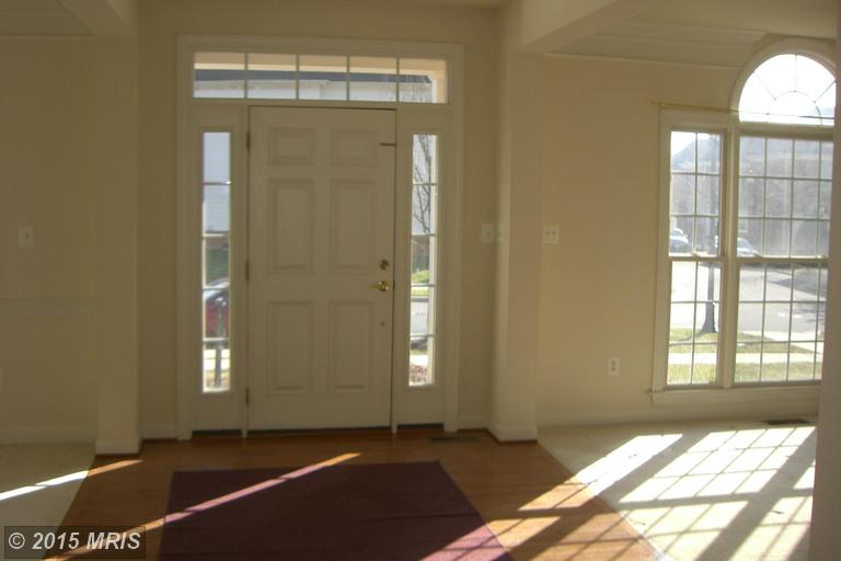 724 Pearson Point Pl, Annapolis, MD 21401 photo 1