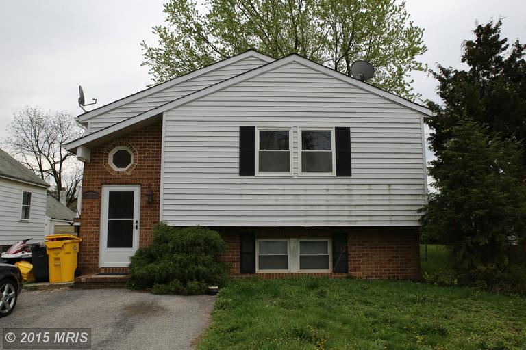 723 Hammonds Ln, Baltimore, MD 21225 photo 1