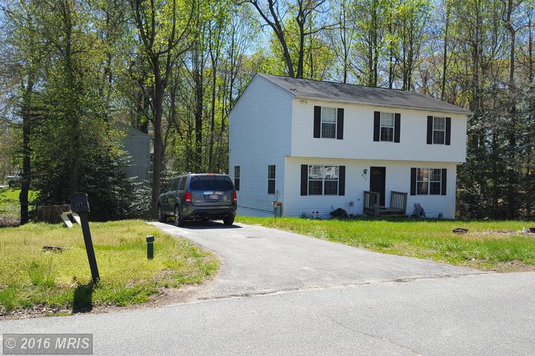 677 207th St, Pasadena, MD 21122 photo 1