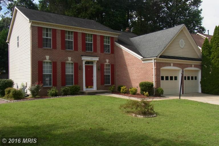 2111 Crossgate Dr, Crofton, MD 21114 photo 1