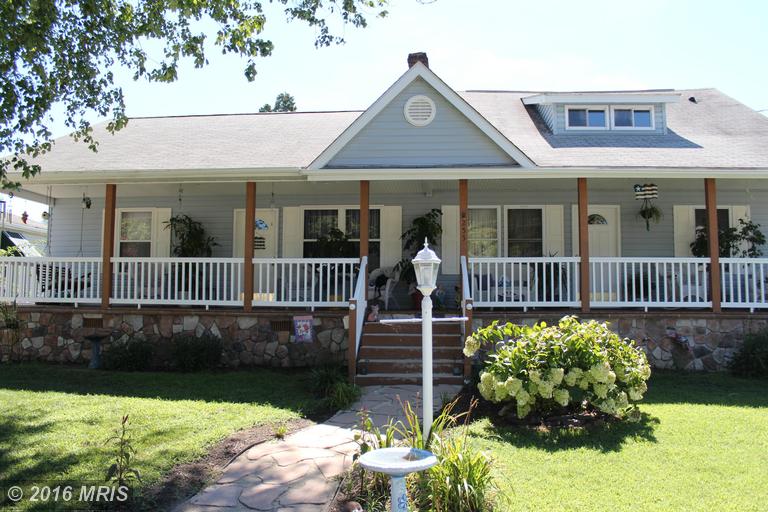 255 Arundel Rd, Pasadena, MD 21122 photo 1