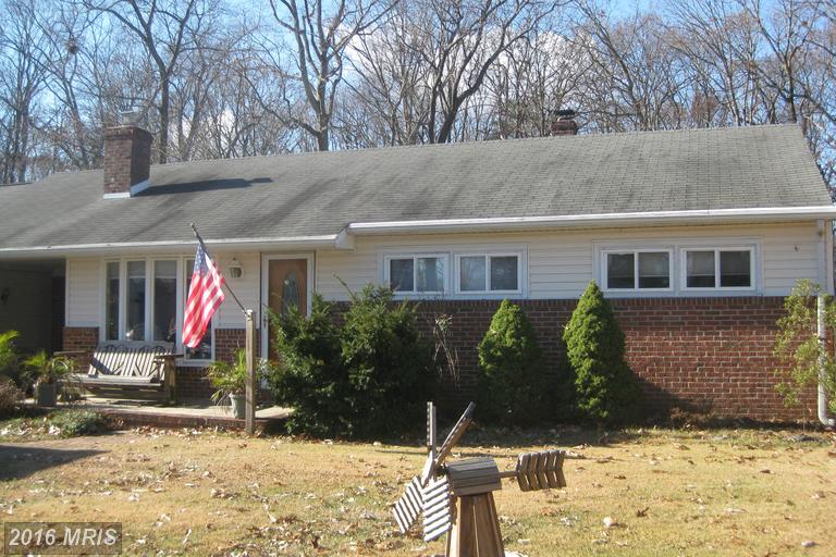 8450 Lyndale Rd, Pasadena, MD 21122 photo 1