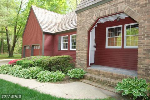 1701 Woodlore Rd, Annapolis, MD 21401 photo 1