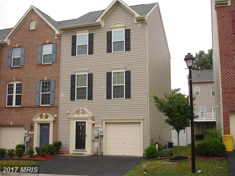 768 Cherry Bark Ln, Baltimore, MD 21225 photo 1